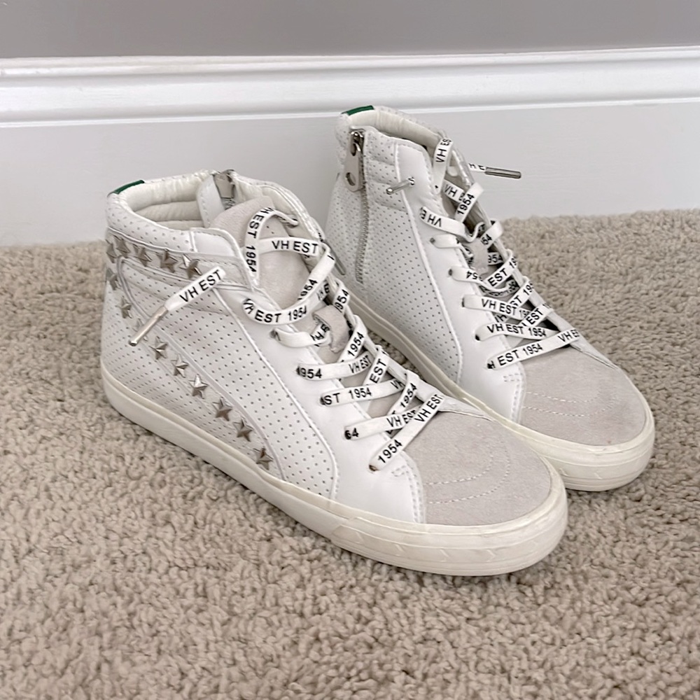 Women’s Vintage Havana Gadol high top sneaker- stars, green stripe size 8.5